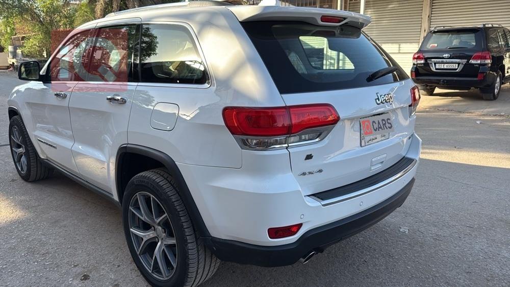 جيب جراند شيروكي